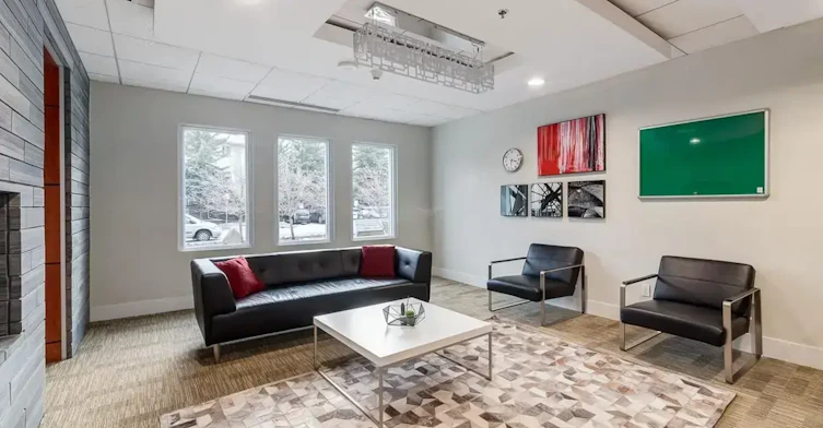 0201-2160 Paliswood Road SW, Calgary, AB, T2V 4S5 - 44