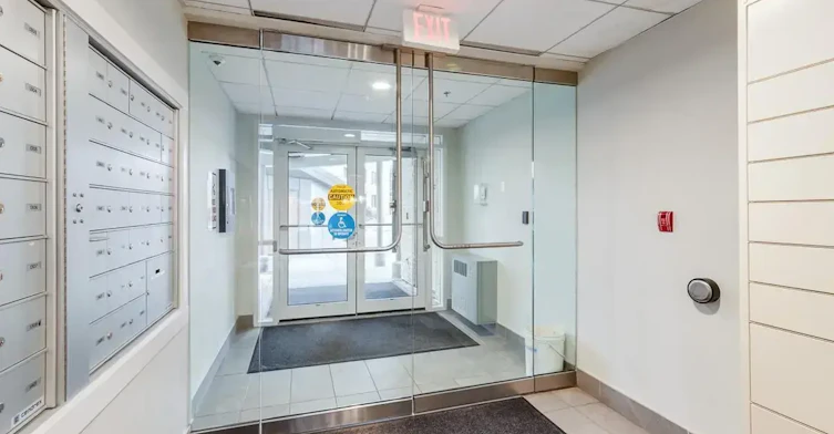 0201-2160 Paliswood Road SW, Calgary, AB, T2V 4S5 - 43