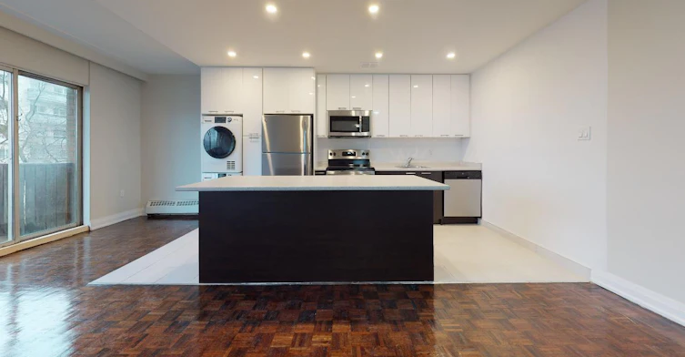 1A-765 Browns Line, Toronto, ON, M8W 3V7