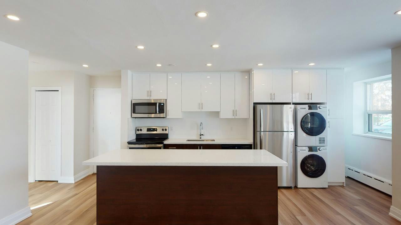 1-155 Lake Shore, Toronto, ON, M8V 2A1