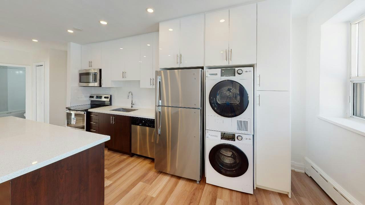 1-155 Lake Shore, Toronto, ON, M8V 2A1 - 2