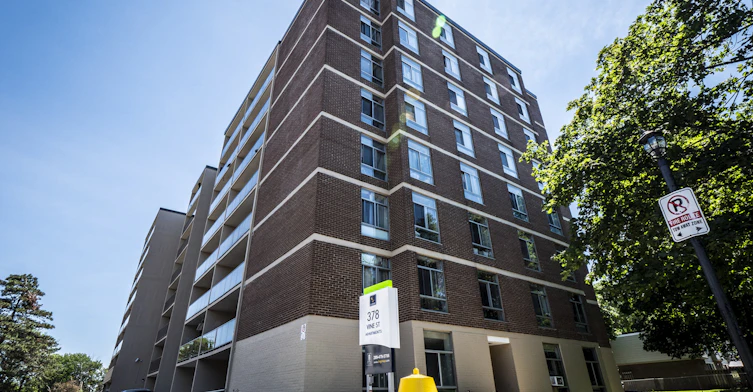 402-378 Vine Street, St. Catharines, ON, L2M 4T5 - 10