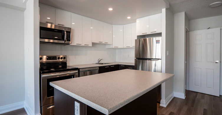 714-378 Vine Street, St. Catharines, ON, L2M 4T5 - 3