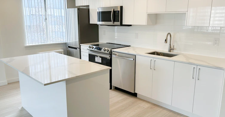 602-855 Jervis Street, Vancouver, BC, V6E 2B3 - 2