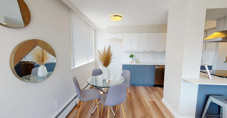 704-1326 W 13th Avenue, Vancouver, BC, V6H 1N7 - 4