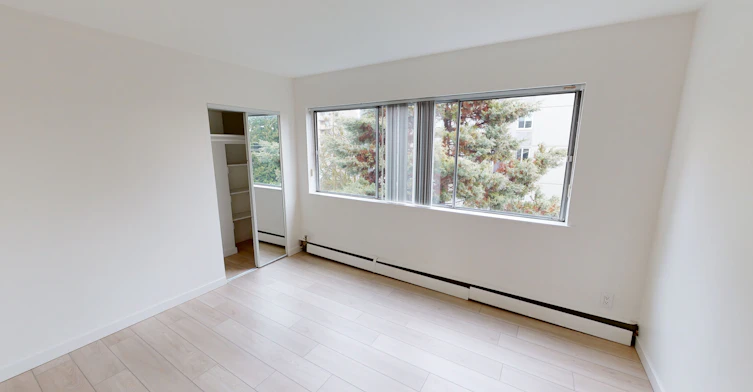 302-4640 W 10th Avenue, Vancouver, BC, V6R 2J5 - 3