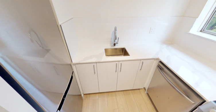 302-4640 W 10th Avenue, Vancouver, BC, V6R 2J5 - 6