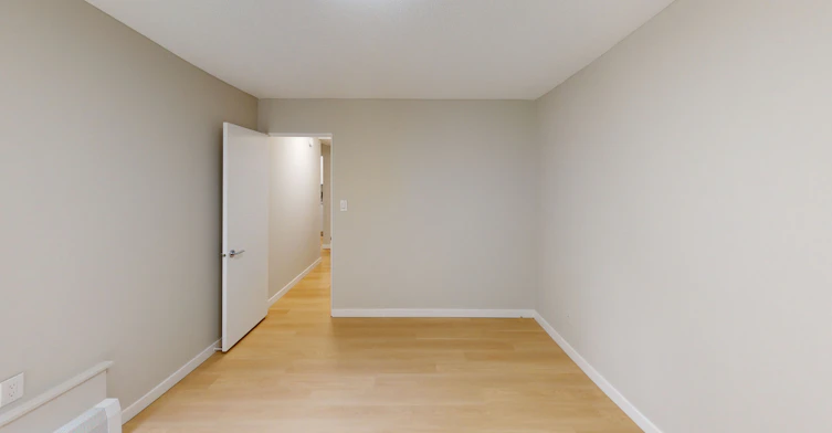 106-8790 Cartier Street, Vancouver, BC, V6P 4V2 - 8