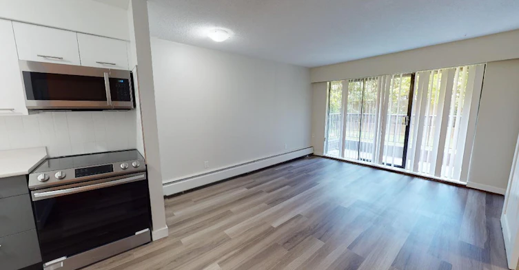 105-1373 W 73rd Avenue, Vancouver, BC, V6P 3E9 - 2