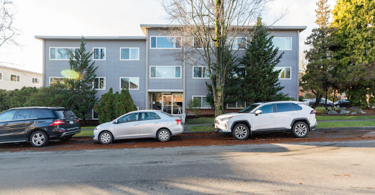 103-8735 Selkirk Street, Vancouver, BC, V6P 4J5 - 7
