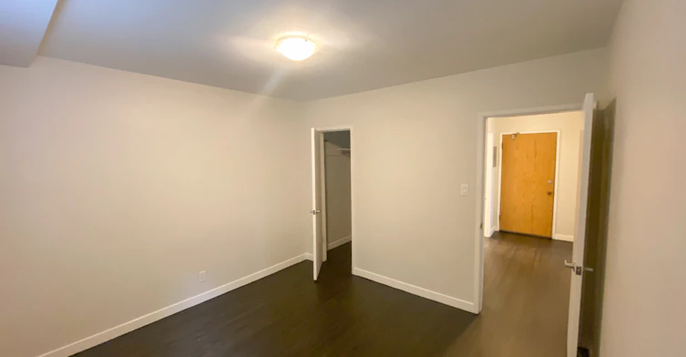 XXX0-2054 Comox Street, Vancouver, BC, V6G 1R8 - 5