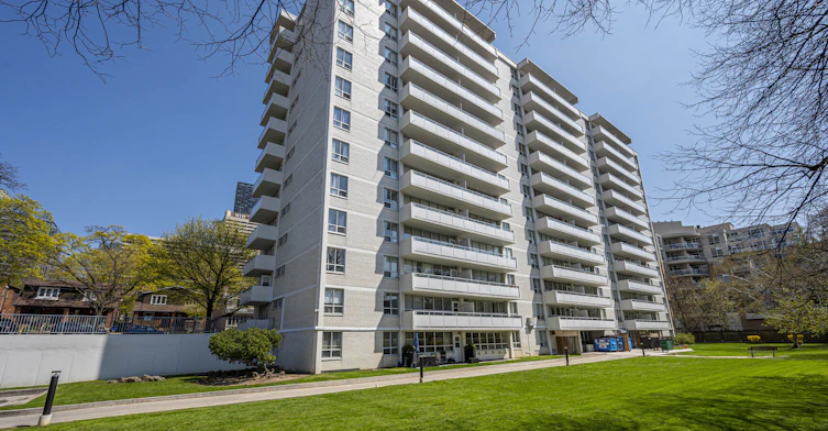 PH02-30 Edith Drive, Toronto, ON, M4R 1Y8 - 16