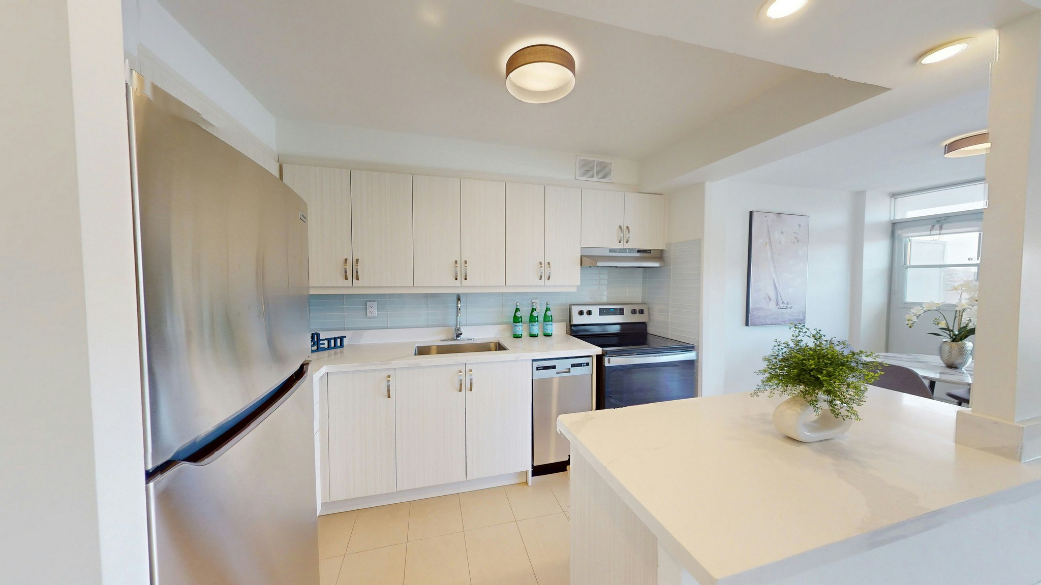 1206-30 Edith Drive, Toronto, ON, M4R 1Y8