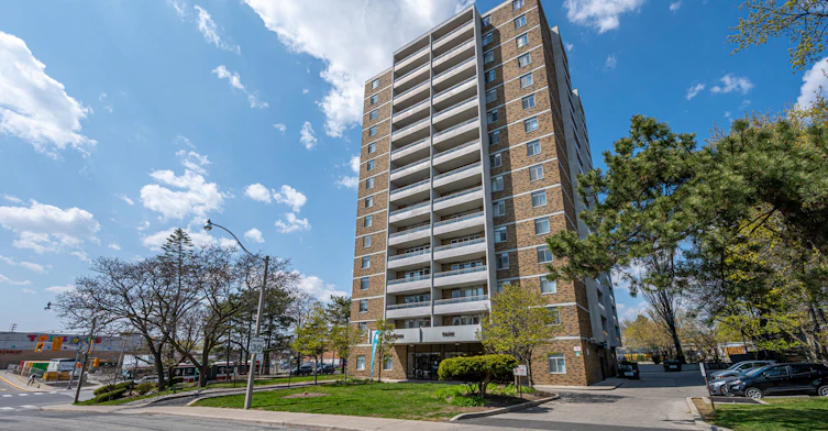 0806-919 Dufferin Street, Toronto, ON, M6H 4B3 - 8