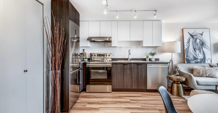 XXX1-3583 Kingsway, Vancouver, BC, V5R 5L9 - 4