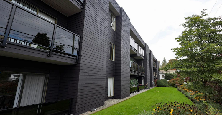 109-2244 West 6th Avenue, Vancouver, BC, V6K 1V8 - 8