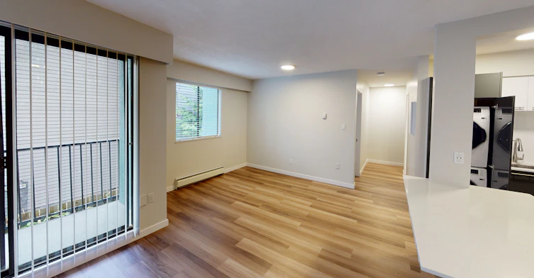 109-2244 West 6th Avenue, Vancouver, BC, V6K 1V8 - 4