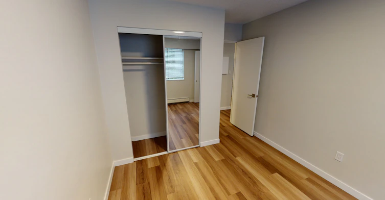 102-2244 West 6th Avenue, Vancouver, BC, V6K 1V8 - 6