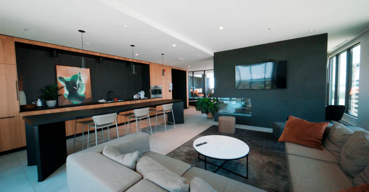 1007-8405 Saint Charles Place, Brossard, QC, J4X 0C2 - 10