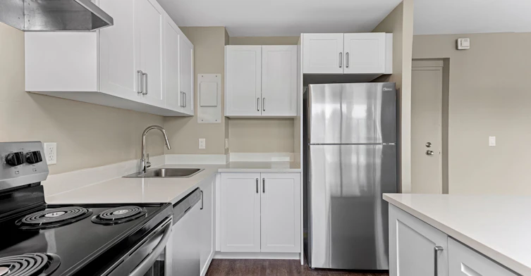 201-77 Manitou Crescent, Loyalist, ON, K7N 1B9