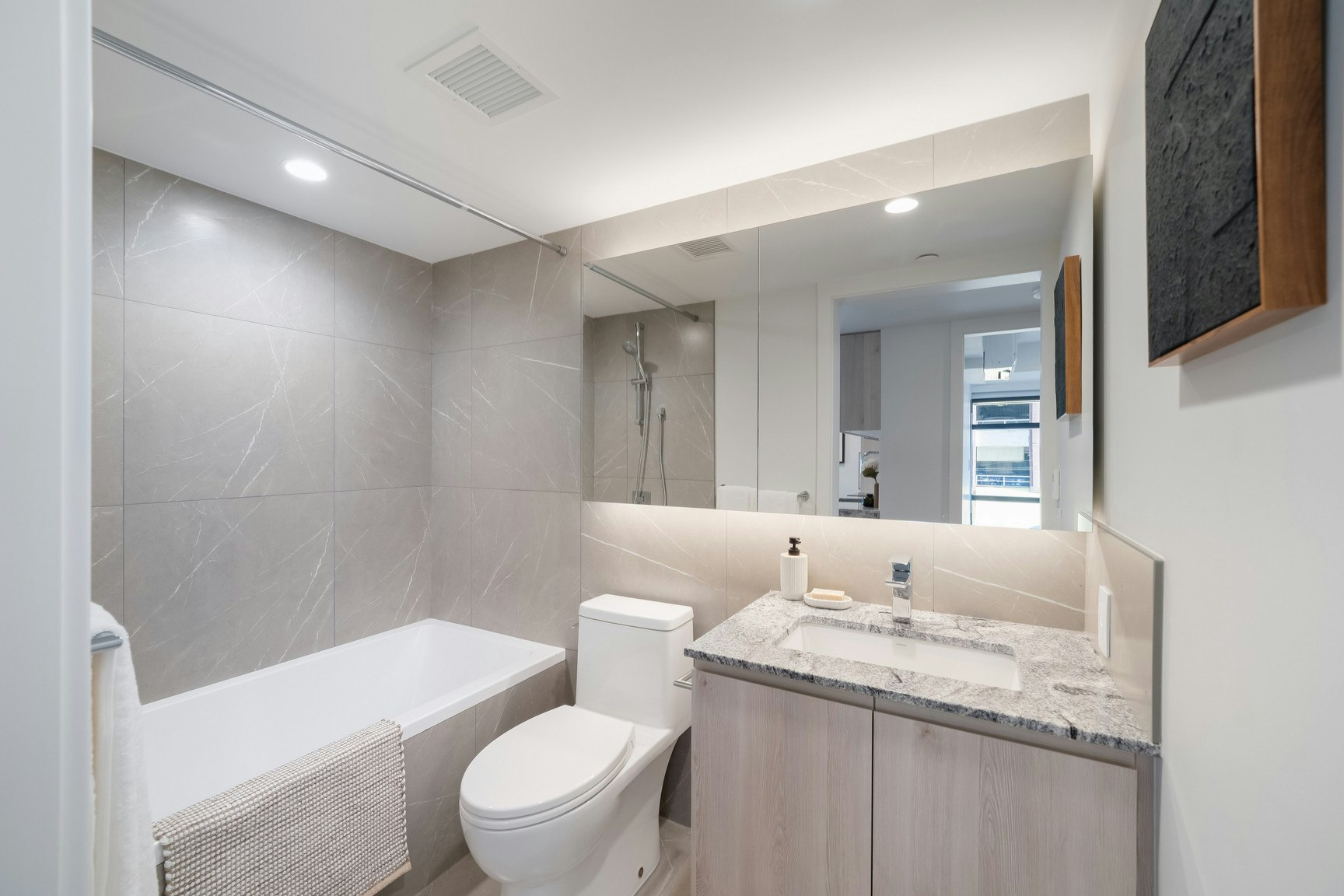 705-510 Richards Street, Vancouver, BC, V6B 1T5 - 9