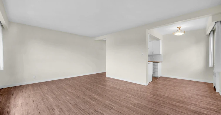207-1615 Vine Street, Vancouver, BC, V6K 3J3 - 7