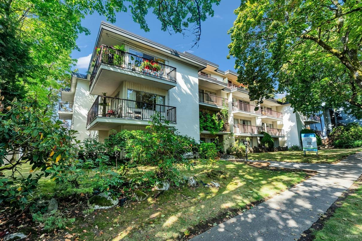 102-8655 Cartier Street, Vancouver, BC, V6P 4T9 - 2