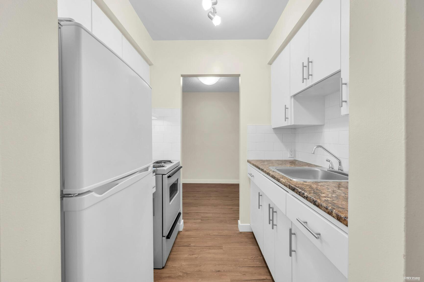202-8655 Cartier Street, Vancouver, BC, V6P 4T9 - 18