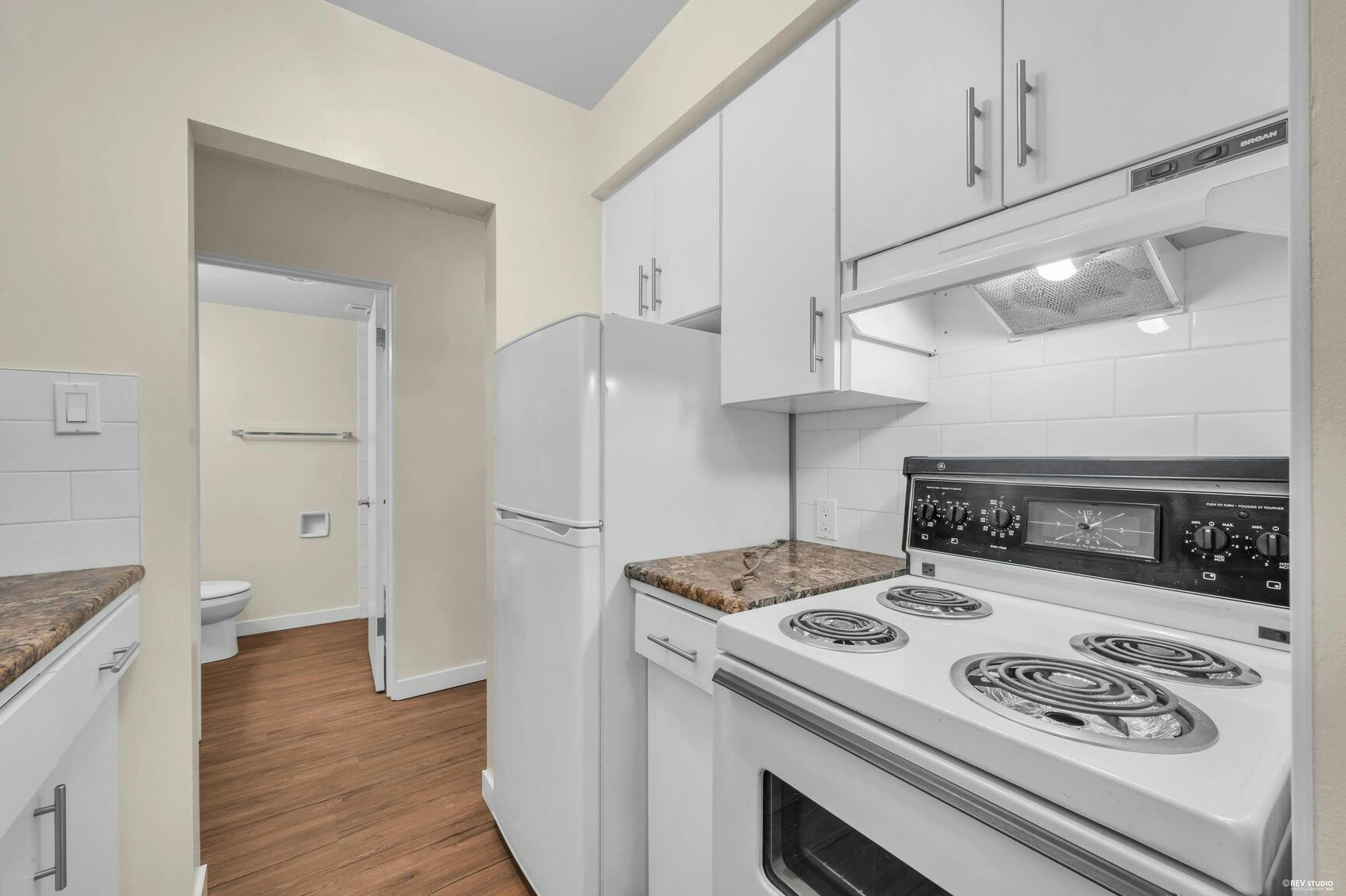 202-8655 Cartier Street, Vancouver, BC, V6P 4T9 - 15