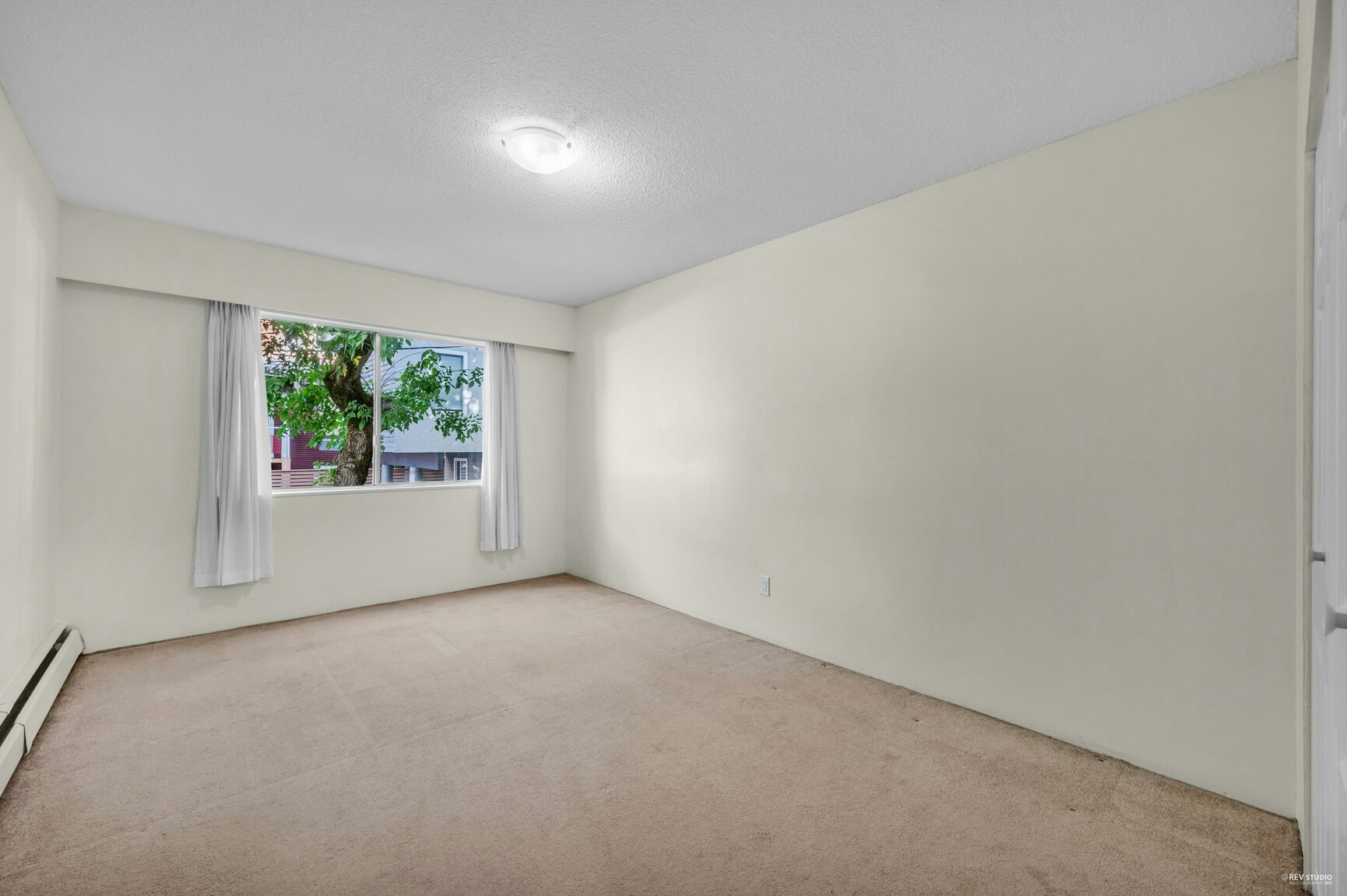 208-8655 Cartier Street, Vancouver, BC, V6P 4T9 - 2