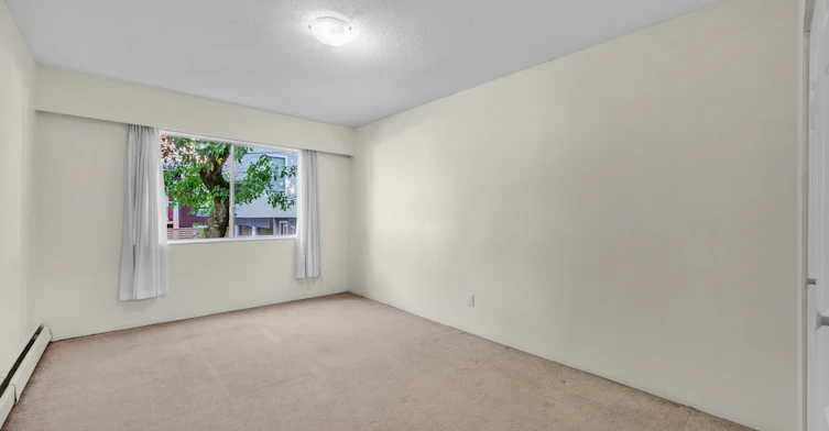 208-8655 Cartier Street, Vancouver, BC, V6P 4T9 - 2