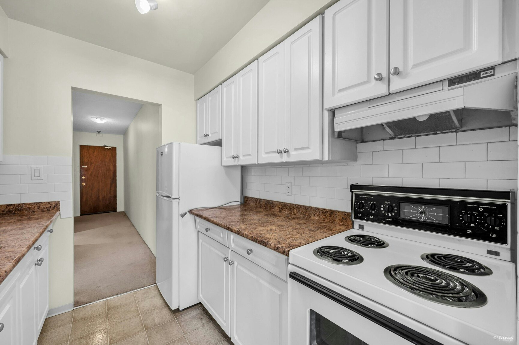 208-8655 Cartier Street, Vancouver, BC, V6P 4T9