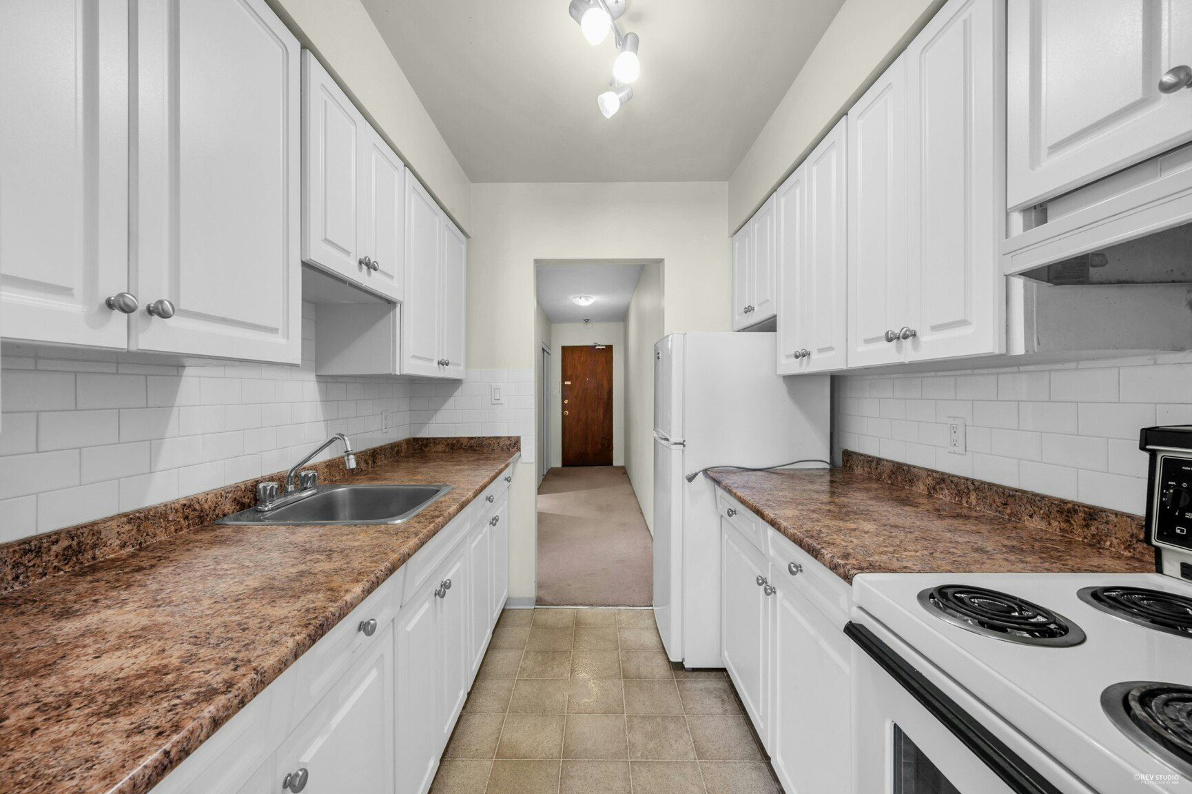 208-8655 Cartier Street, Vancouver, BC, V6P 4T9 - 4