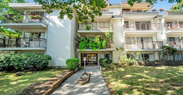 401-8655 Cartier Street, Vancouver, BC, V6P 4T9