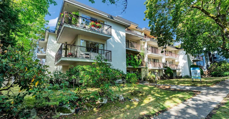 401-8655 Cartier Street, Vancouver, BC, V6P 4T9 - 2
