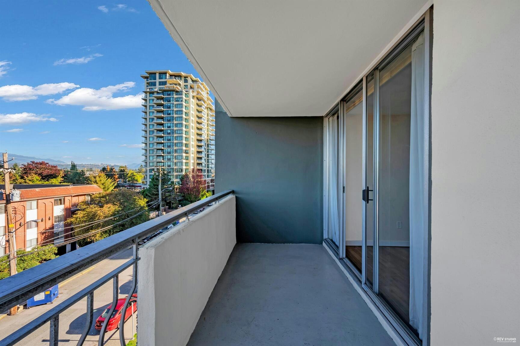 1503-700 Hamilton Street, New Westminster, BC, V3M 2M6