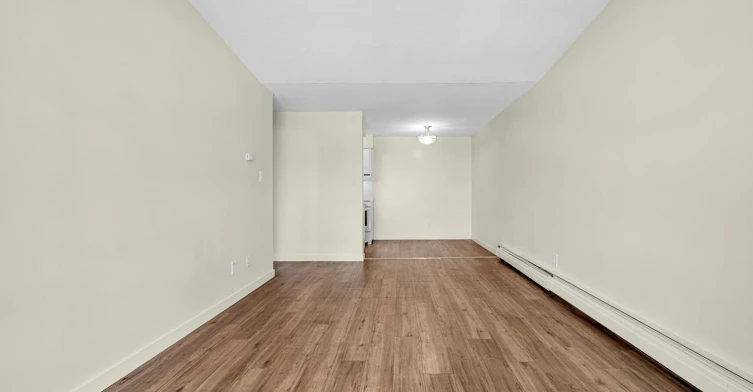 307-6044 Wilson Avenue, Burnaby, BC, V5H 2R7 - 3