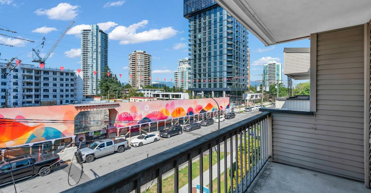 307-6044 Wilson Avenue, Burnaby, BC, V5H 2R7