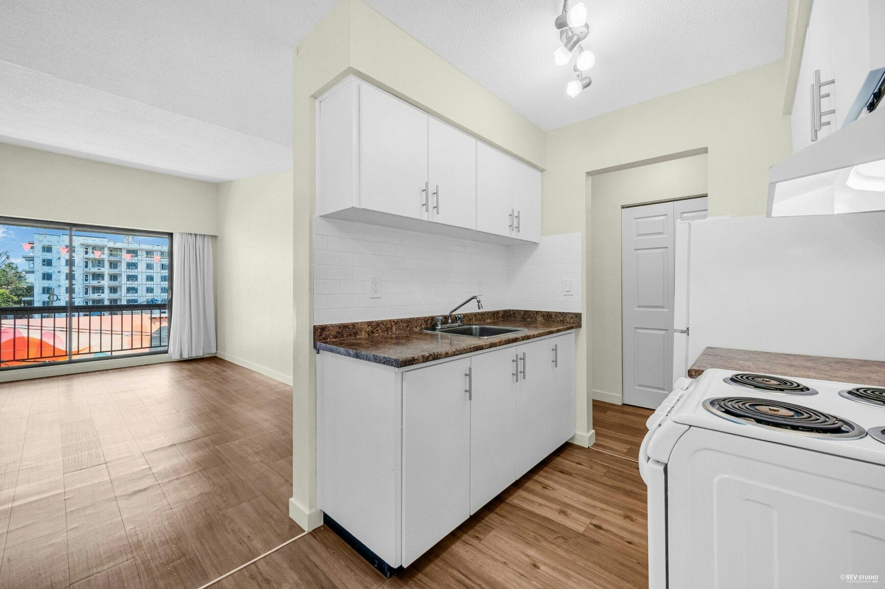 307-6044 Wilson Avenue, Burnaby, BC, V5H 2R7 - 14