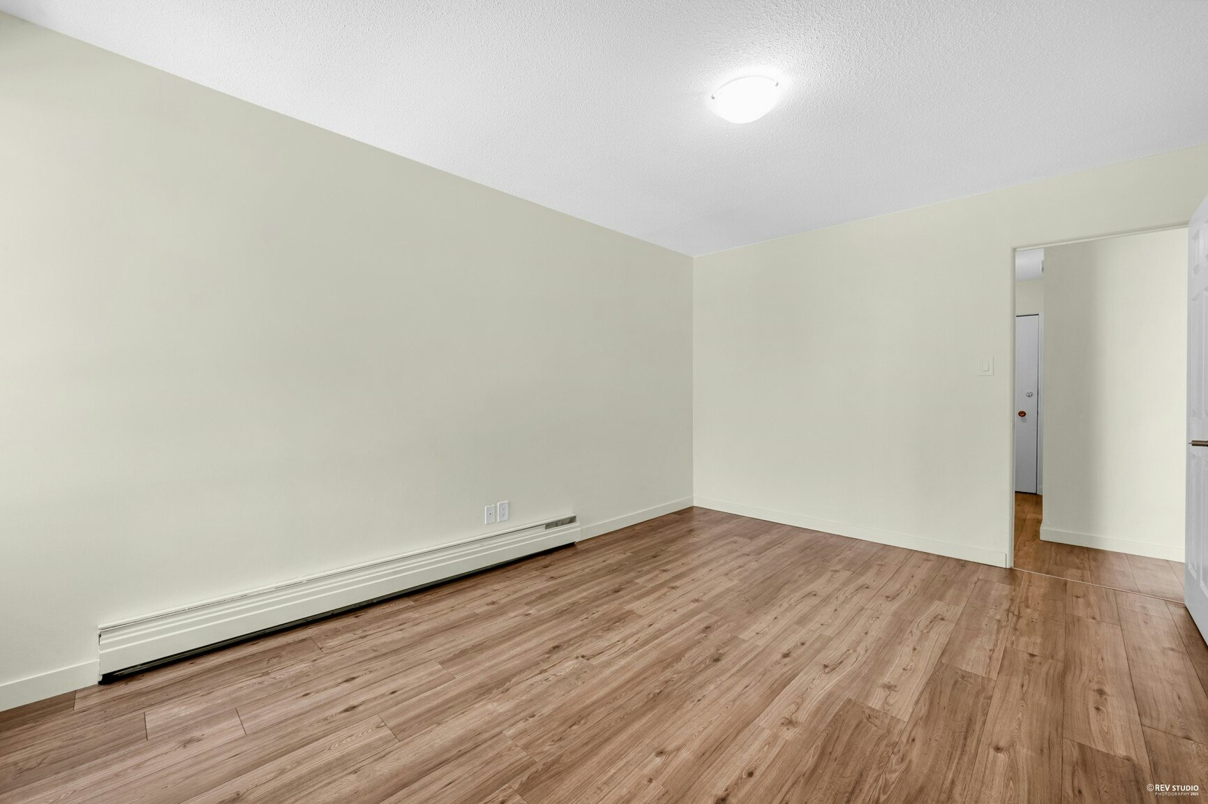 307-6044 Wilson Avenue, Burnaby, BC, V5H 2R7 - 8