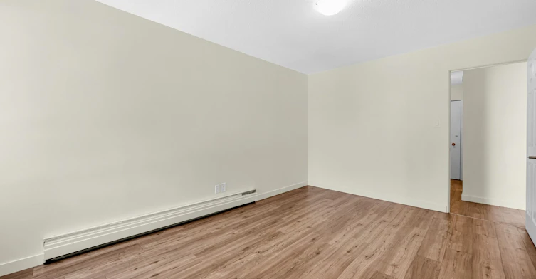 307-6044 Wilson Avenue, Burnaby, BC, V5H 2R7 - 8