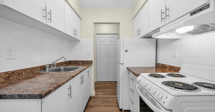 307-6044 Wilson Avenue, Burnaby, BC, V5H 2R7 - 16