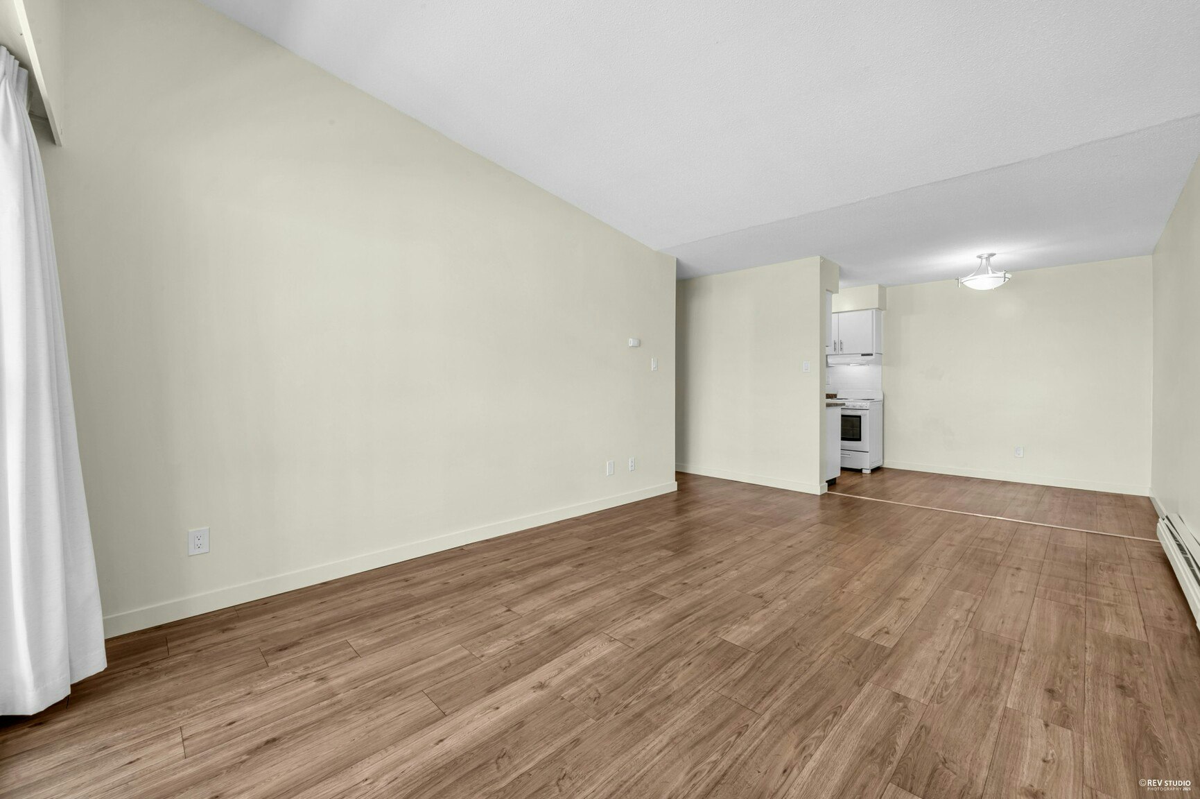 307-6044 Wilson Avenue, Burnaby, BC, V5H 2R7 - 4