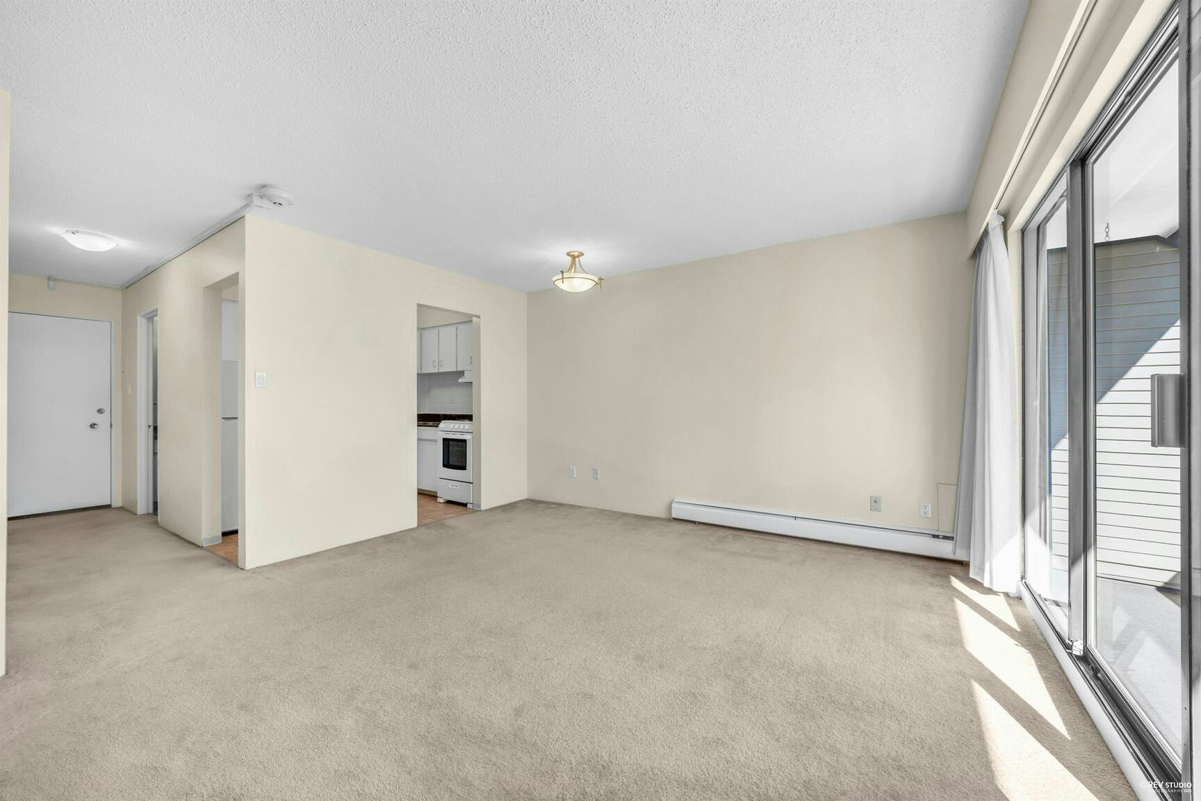 109-1655 Chesterfield Avenue, North Vancouver, BC, V7N 2N8 - 3