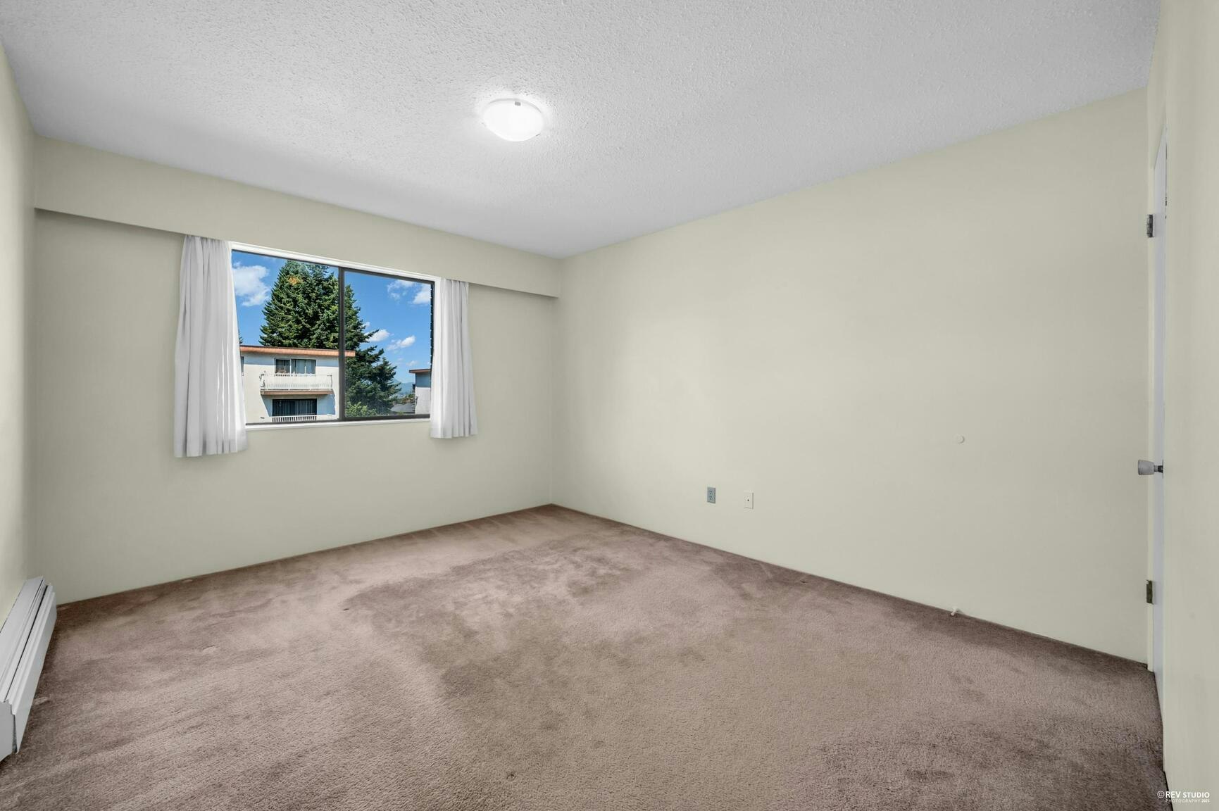 107-5130 Irving Street, Burnaby, BC, V5H 1T7 - 9
