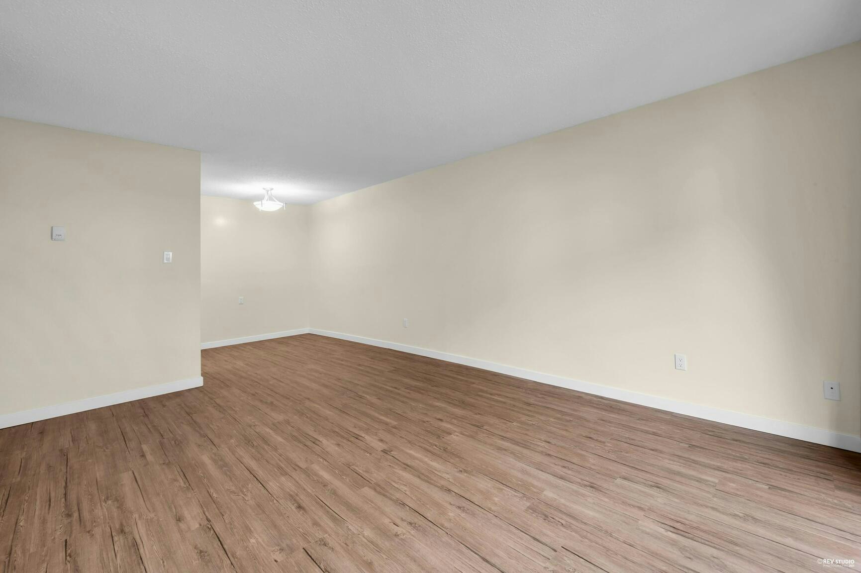 206-5130 Irving Street, Burnaby, BC, V5H 1T7 - 3