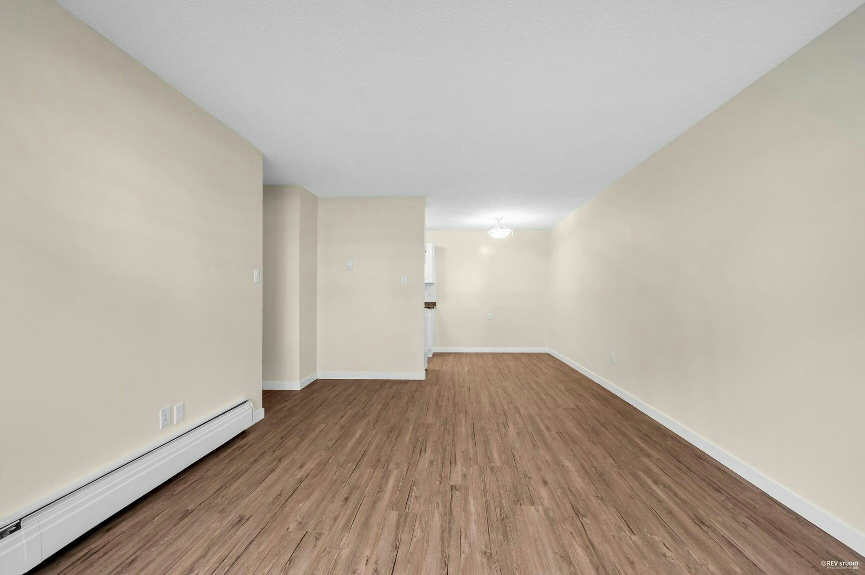 206-5130 Irving Street, Burnaby, BC, V5H 1T7 - 2