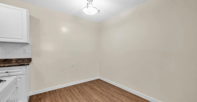 206-5130 Irving Street, Burnaby, BC, V5H 1T7 - 7
