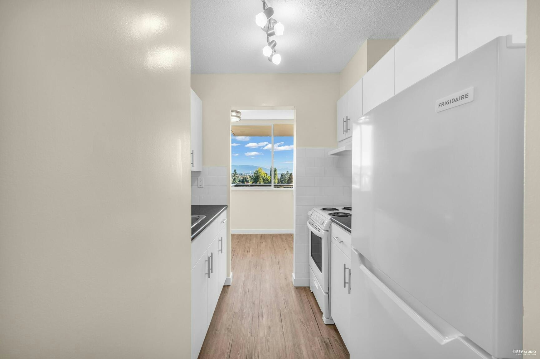 1005-610 Hamilton Street, New Westminster, BC, V3M 2M5 - 16