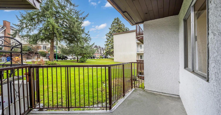102-7191 Barnet Road, Burnaby, BC, V5A 1E1 - 2